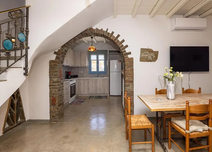 Aegean Muses Villa *